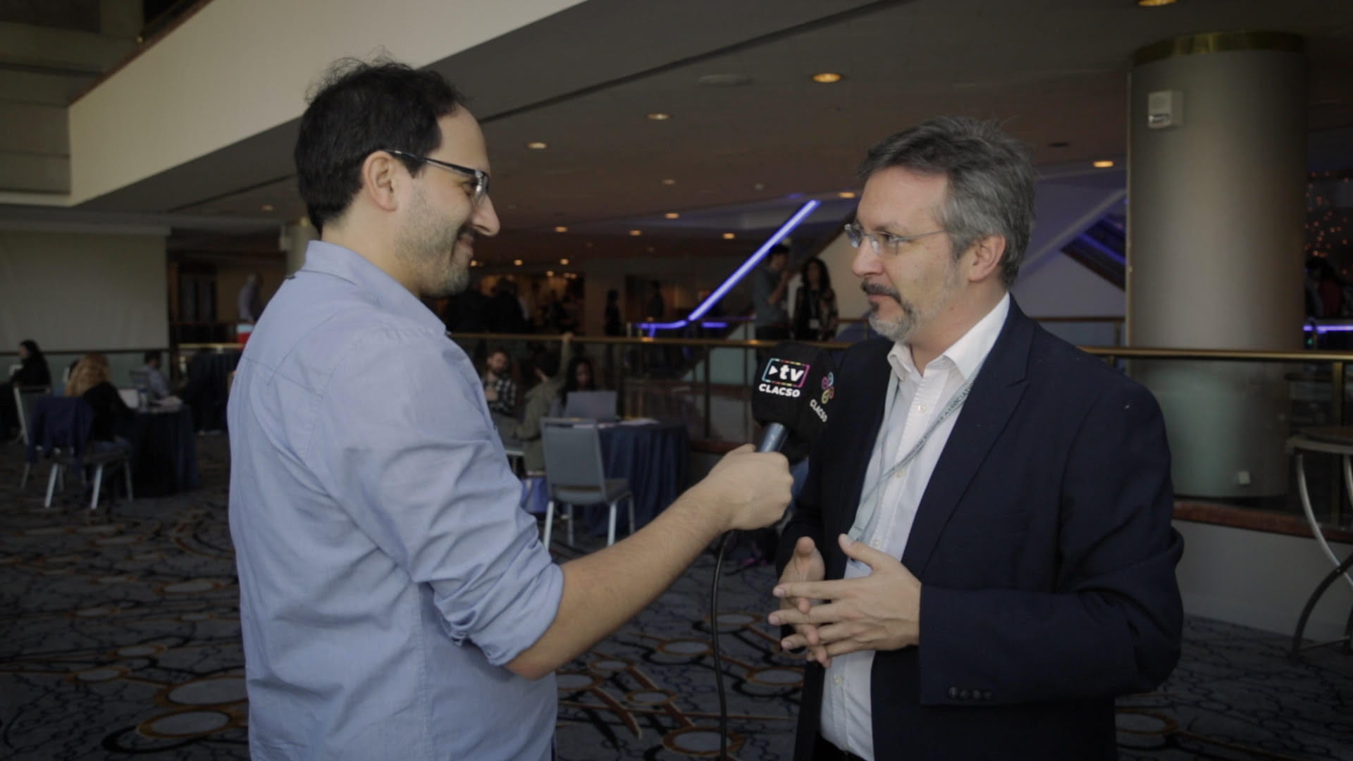  Ackerman: “En México estamos viviendo un cambio de mucha esperanza, que rompe con tres décadas de neoliberalismo”