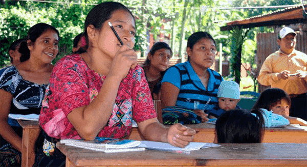 Alfabetización crítica con niños, niñas y jóvenes