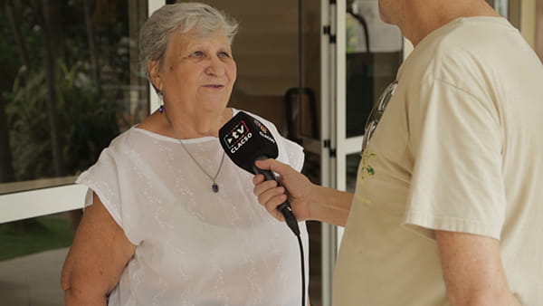  Debatir la situación del mundo con visión de progreso