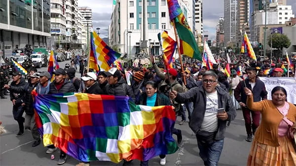  Contra o golpe de Estado e a ruptura democrática na Bolívia