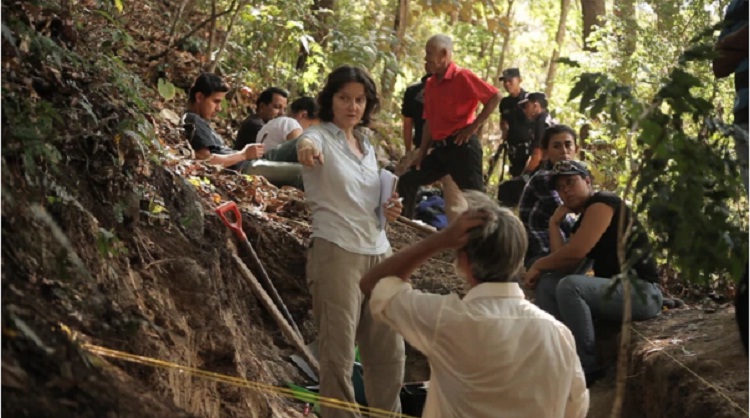  “El Equipo Argentino de Antropología Forense, postulado al Premio Nobel de la Paz 2020”