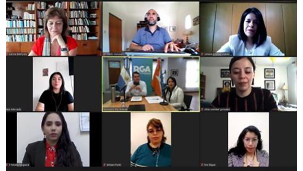  Capacitación sobre cuidados con perspectiva de género