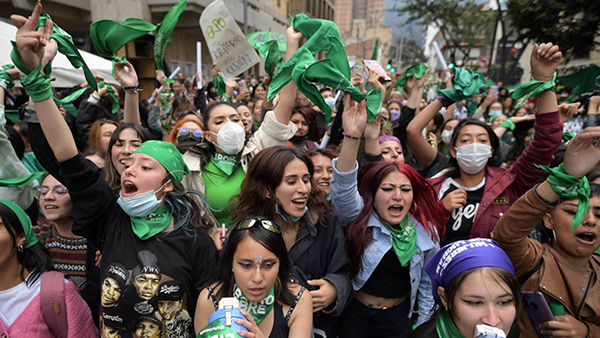 La Corte Constitucional despenaliza el aborto en Colombia