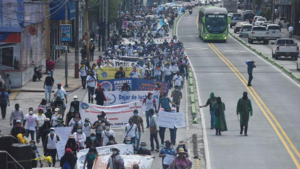  Marcha de estudiantes guatemaltecos