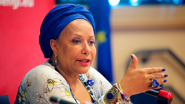  Adiós a Piedad Córdoba