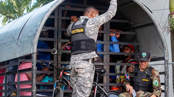  No a las deportaciones colectivas en masa en República Dominicana