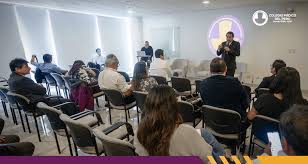  EL CMP FORTALECE EL ANÁLISIS CRÍTICO DE LOS SISTEMAS DE SALUD