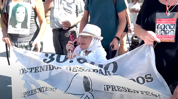  Cada amanecer se renueva la lucha